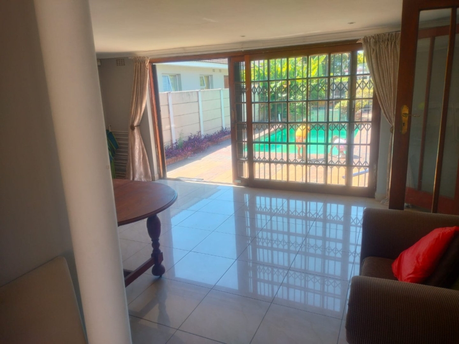 4 Bedroom Property for Sale in Crawford Western Cape